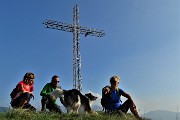 03 Alla croce di vetta del Pizzo di Spino (950 m)